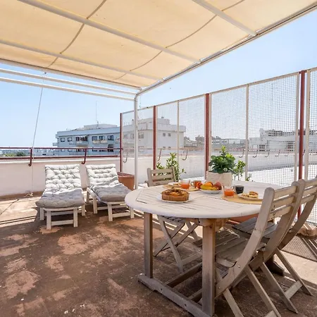 Bright With Terrace & Parking * Bari